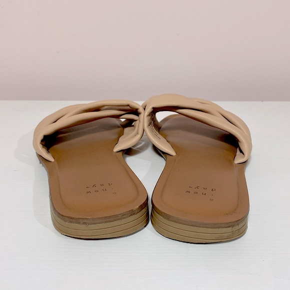 A New Day Nude Sandals - Picture 5 of 8